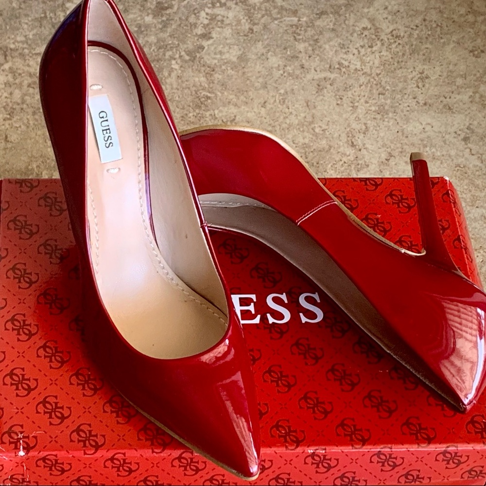 NEW Red Guess Pumps Size 7.5